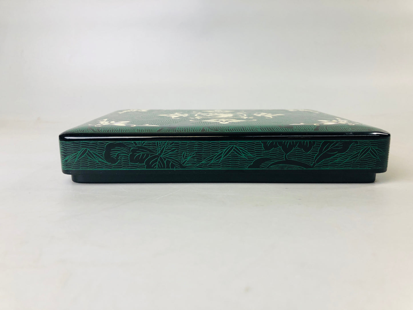 Y7249 BOX Mother-of-pearl Raden Makie Suzuri case signed box Japan antique