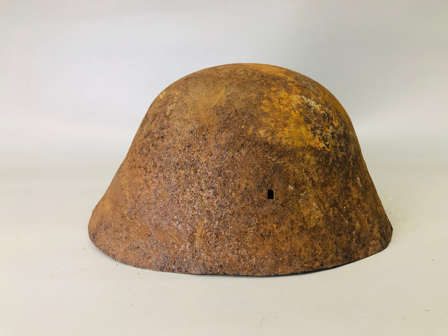 Y7319 Imperial Japan Army Iron Helmet armor military gear Japan WW2 vintage