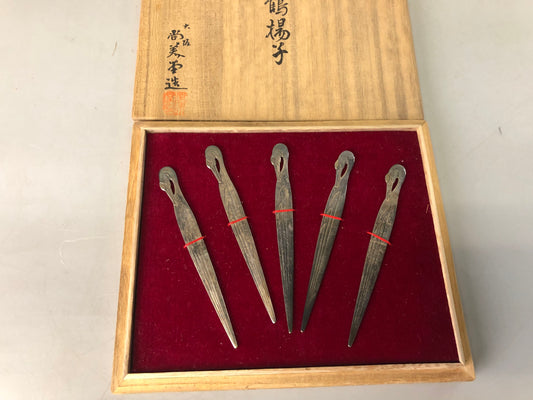 Y7366 CUTLERY Sterling Silver toothpicks set of 5 crane signed box Japan antique