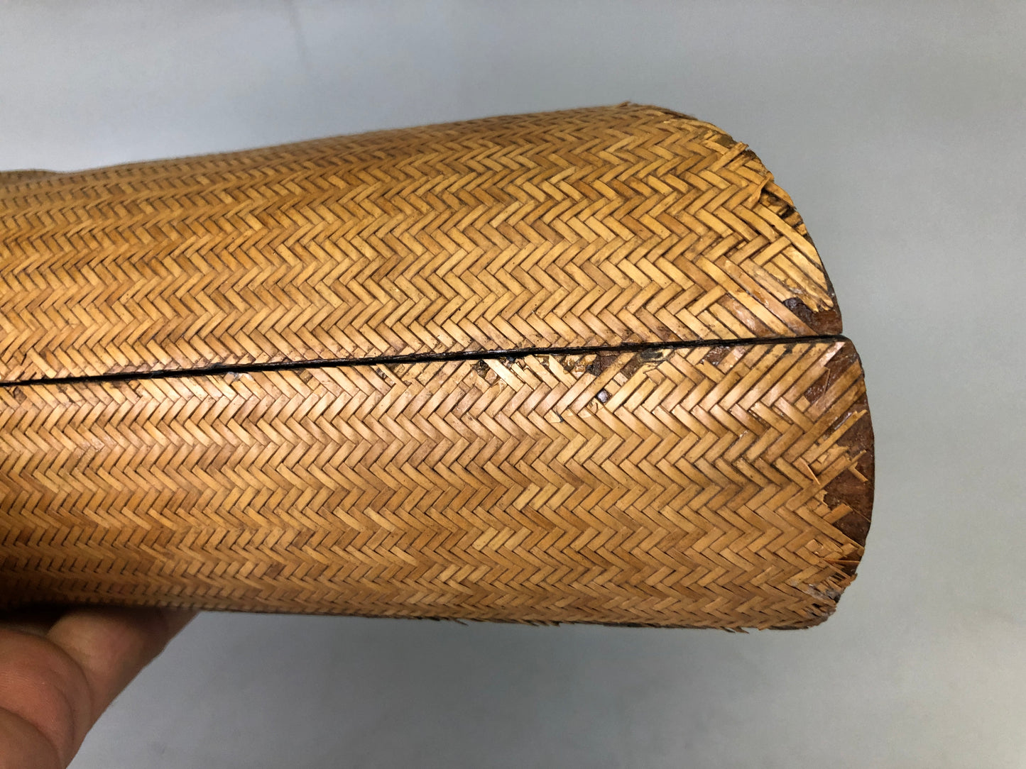 Y7542 Bamboo Woven Basket Suzuri case deformed type Japan antique container