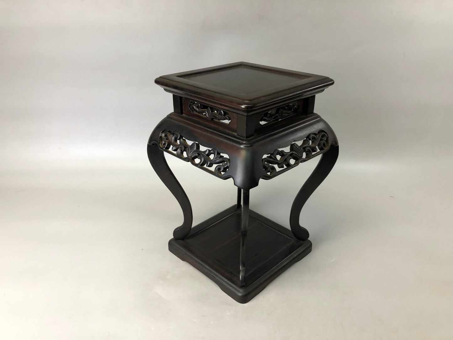 Y7556 FLOWER STAND wooden openwork Makassar Ebony Japan antique ikebana interior