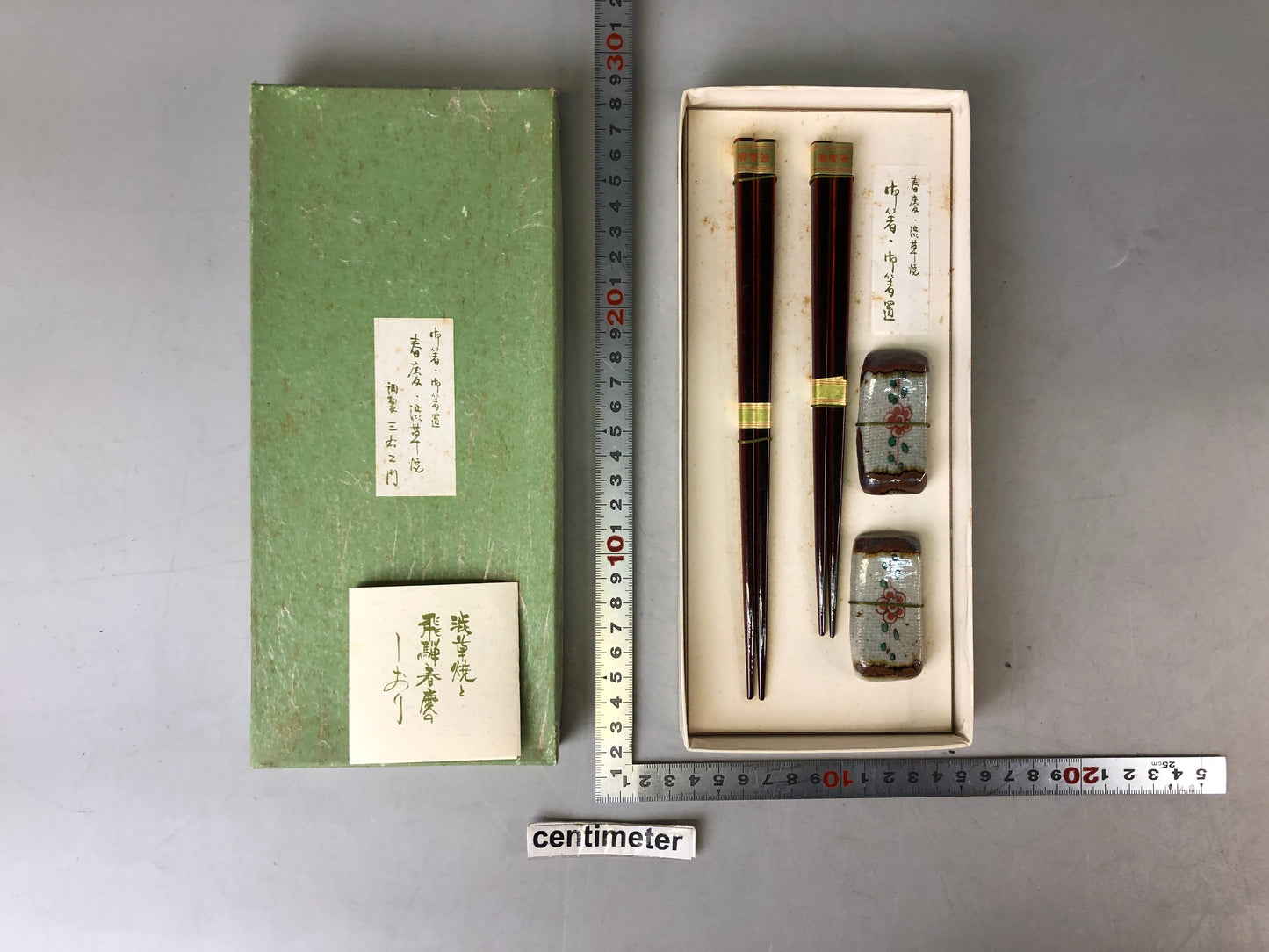 Y7598 HASHI Shunkei Lacquer Chopsticks Shizukusa-ware rest box Japan antique