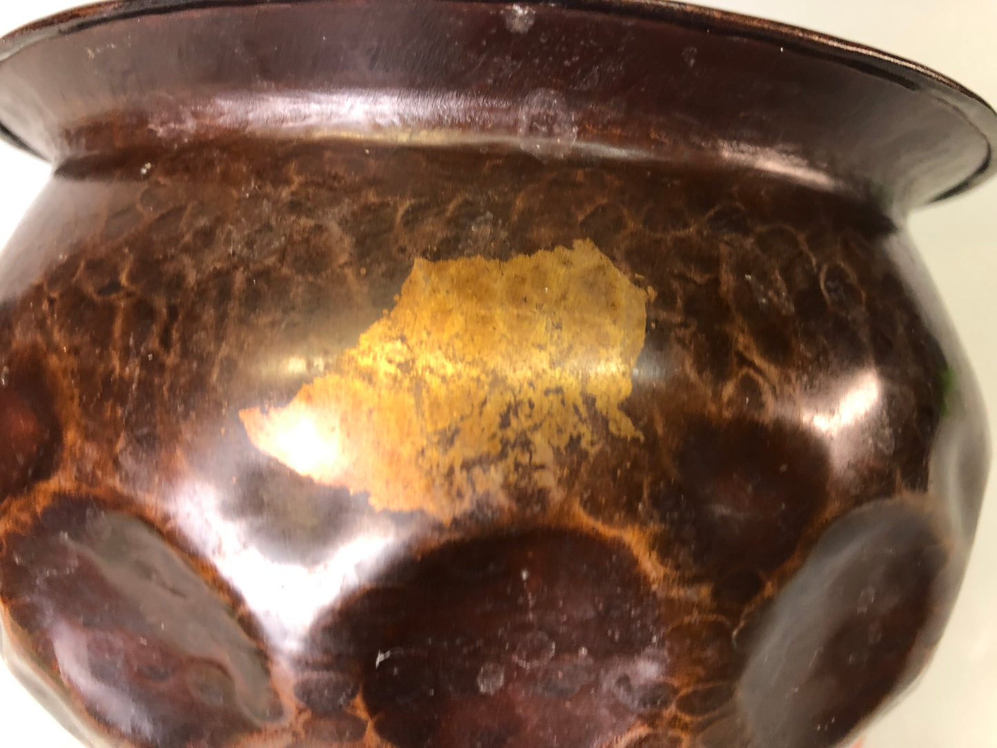 Y7612 KENSUI copper waterr pot gold lacquer hammered Japan antique tea ceremony