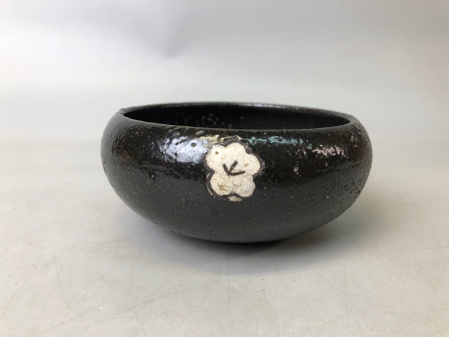 Y7620 CHAWAN Raku-ware deformed bowl box Japan antique tea ceremony pottery