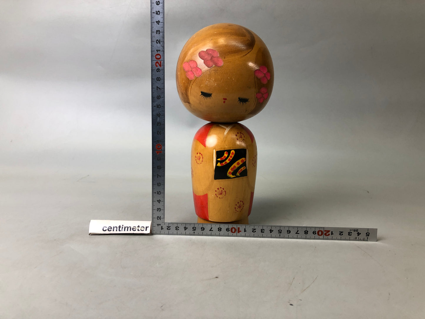 Y7621 NINGYO wood modern Kokeshi doll signed Japan vintage figure figurine