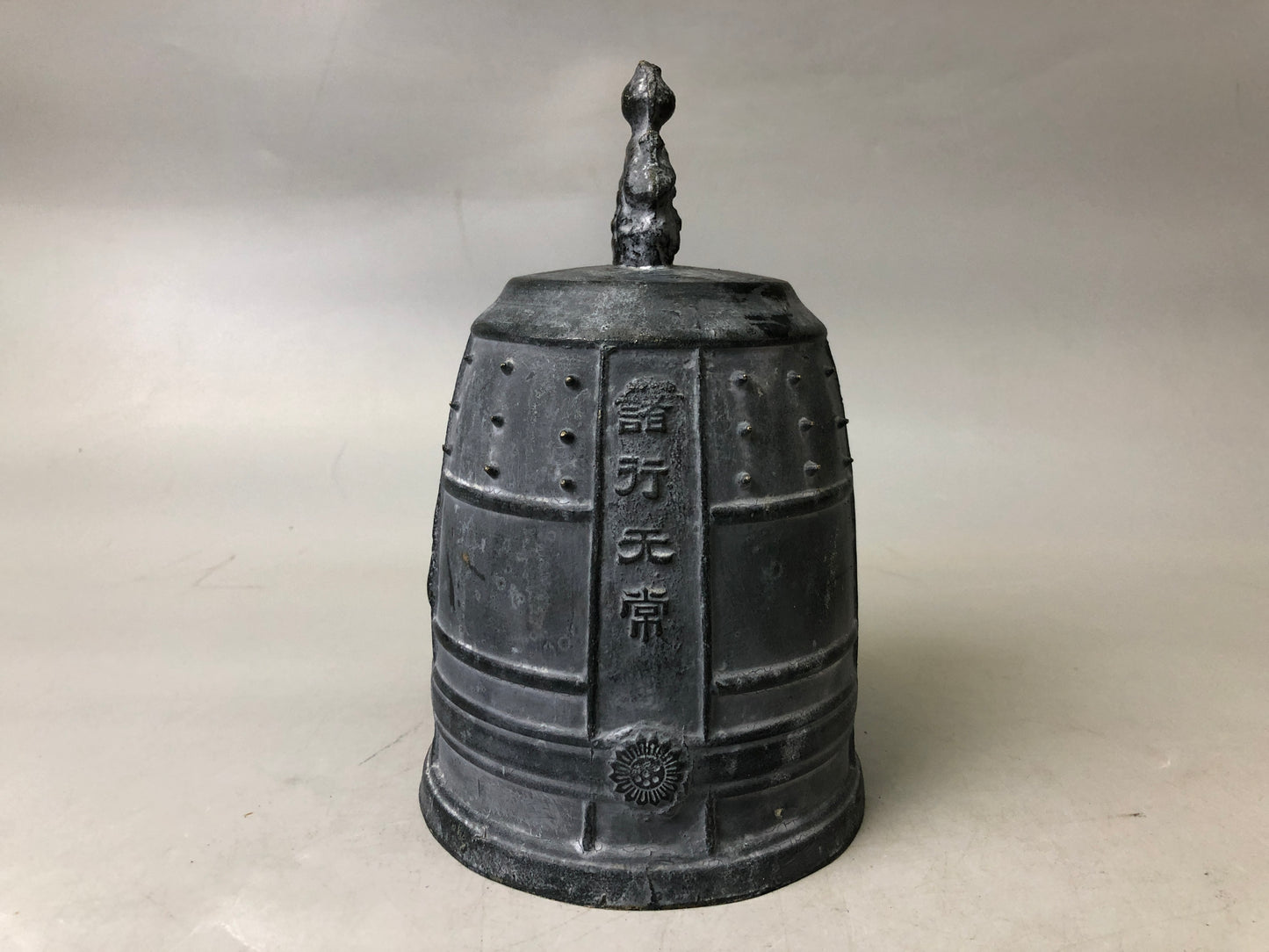 Y7629 Buddhist Altar Equipment Metal Small Bell box Japan Buddhism antique