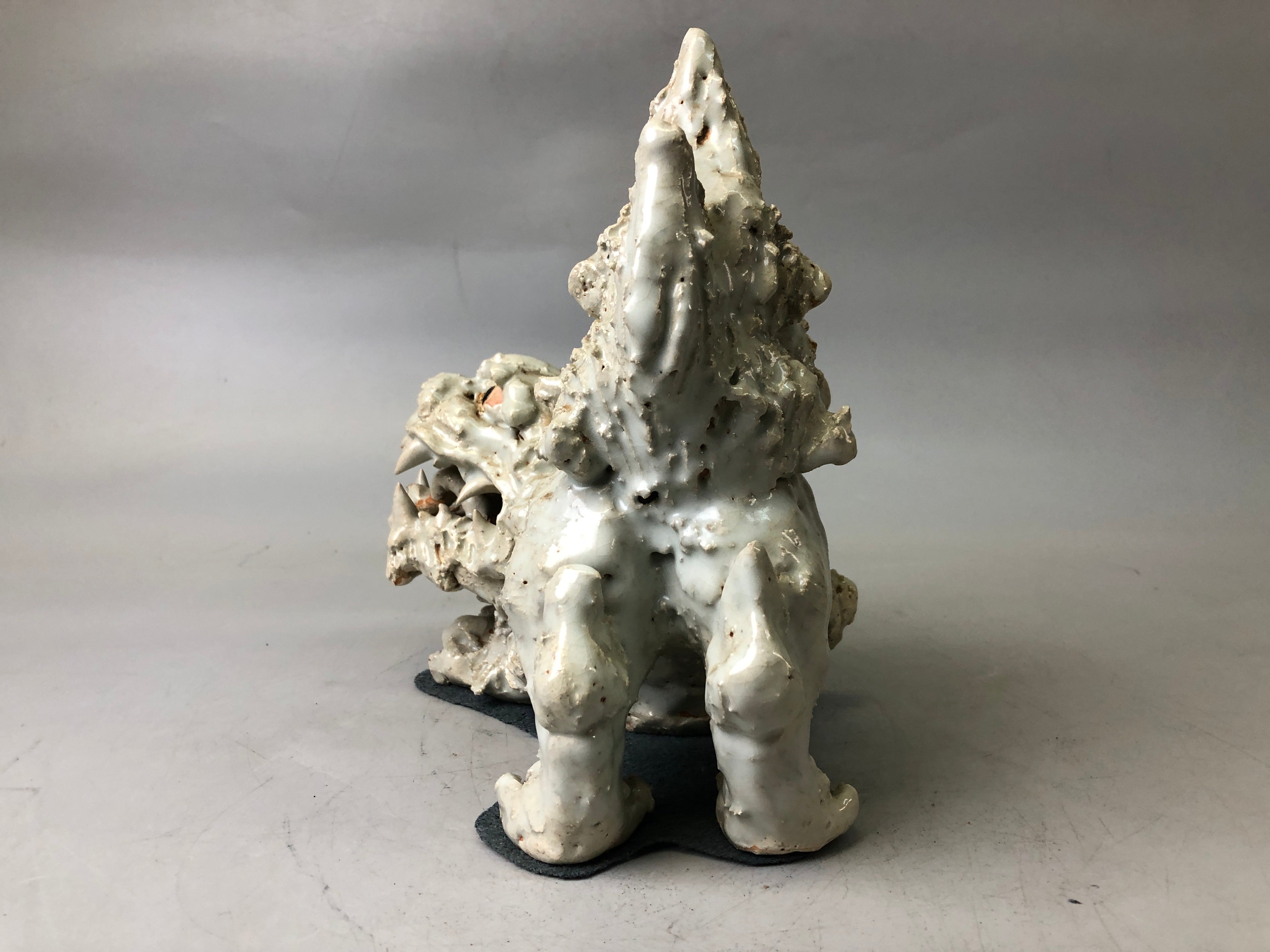 Y7631 OKIMONO Seto-ware Lion figurine Japan antique interior