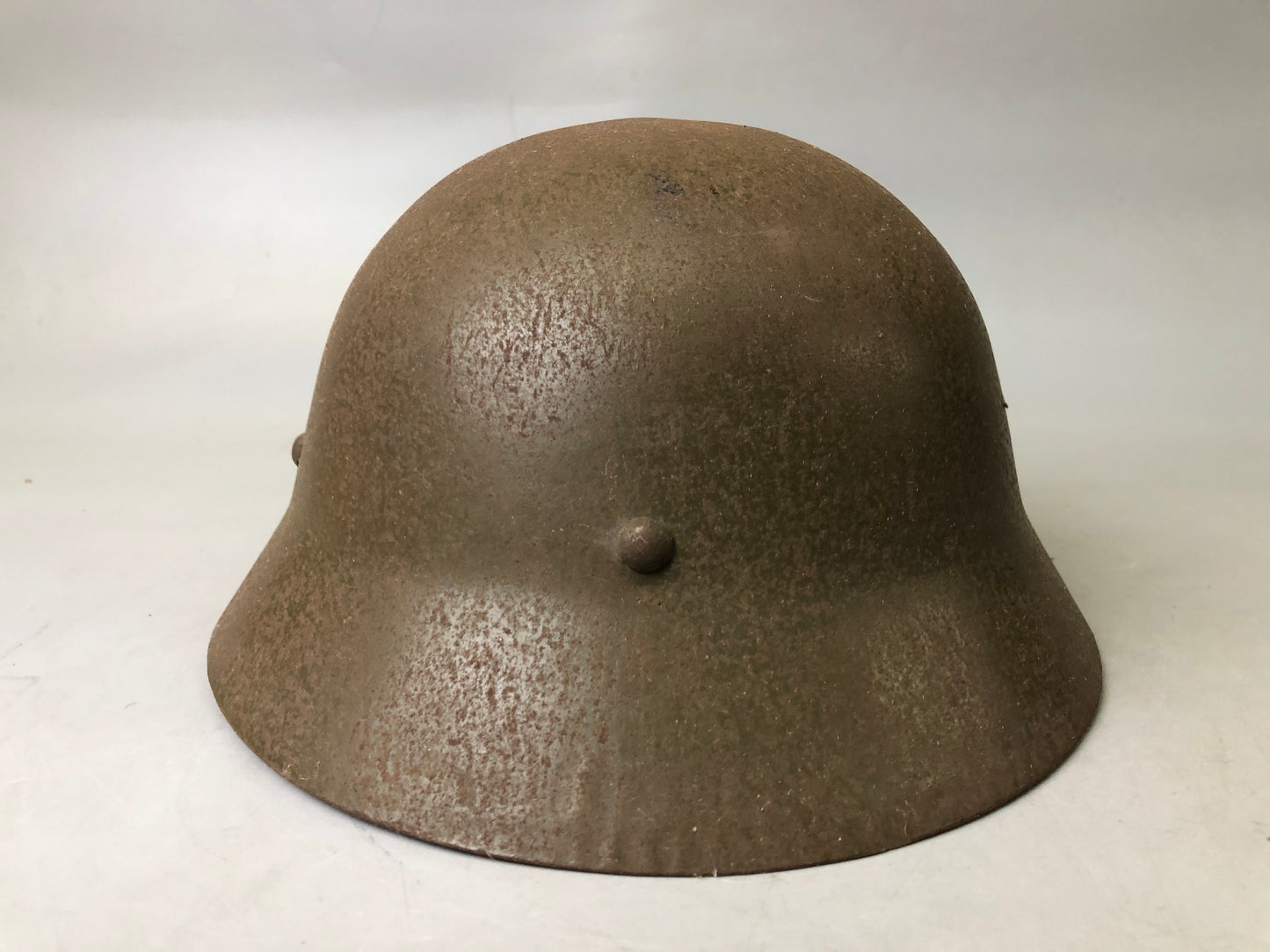 Y7637 Imperial Japan Army  Iron helmet military gear Japan WW2 vintage armor