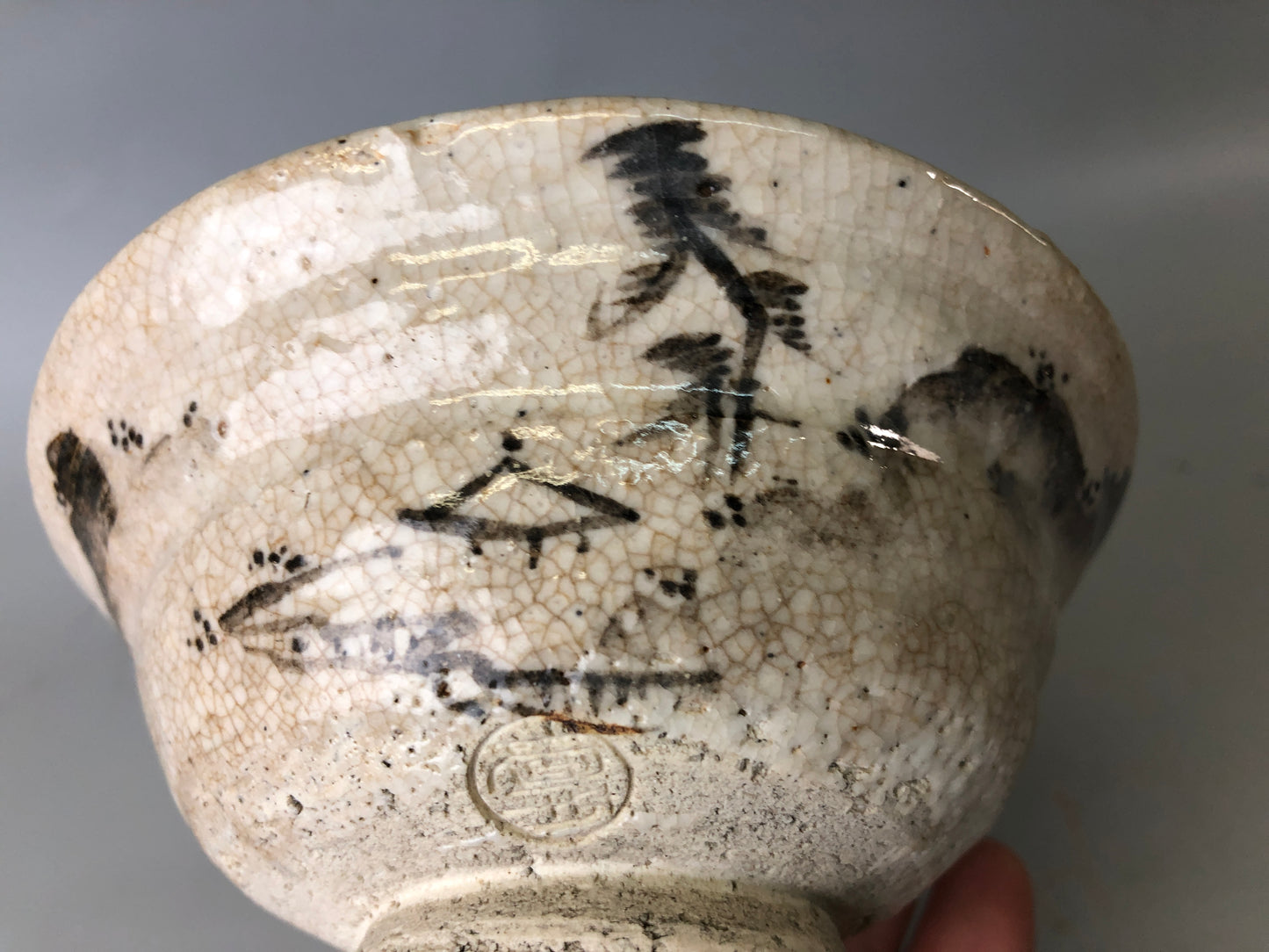 Y7645 CHAWAN Mino-ware signed landscape Japan antique tea ceremony pottery cup