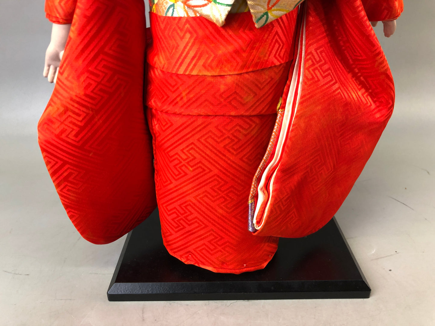 Y7686 NINGYO Ichimatsu doll red kimono girl figurine Japan antique figure