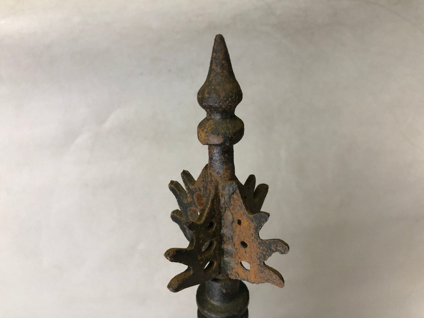 Y7688 OKIMONO Iron 5-story pagoda height 79cm Japan antique decor interior