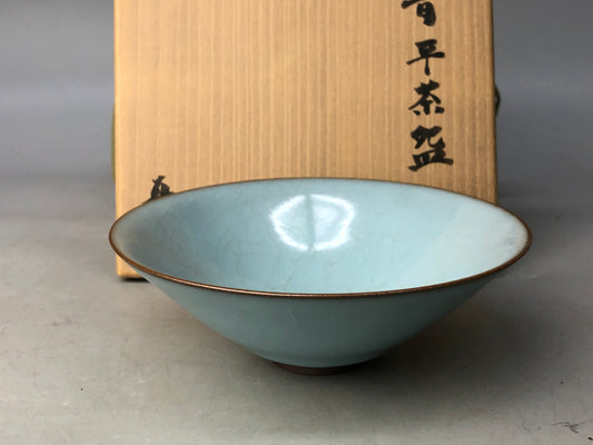 Y7945 CHAWAN Celadon flat bowl signed box Japan antique tea ceremony pottery cup