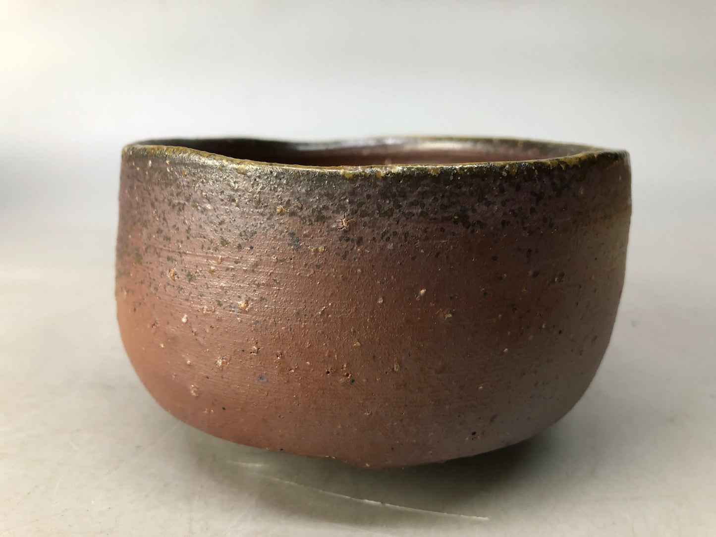 Y8015 CHAWAN Bizen-ware bowl signed box Japan antique tea ceremony pottery cup