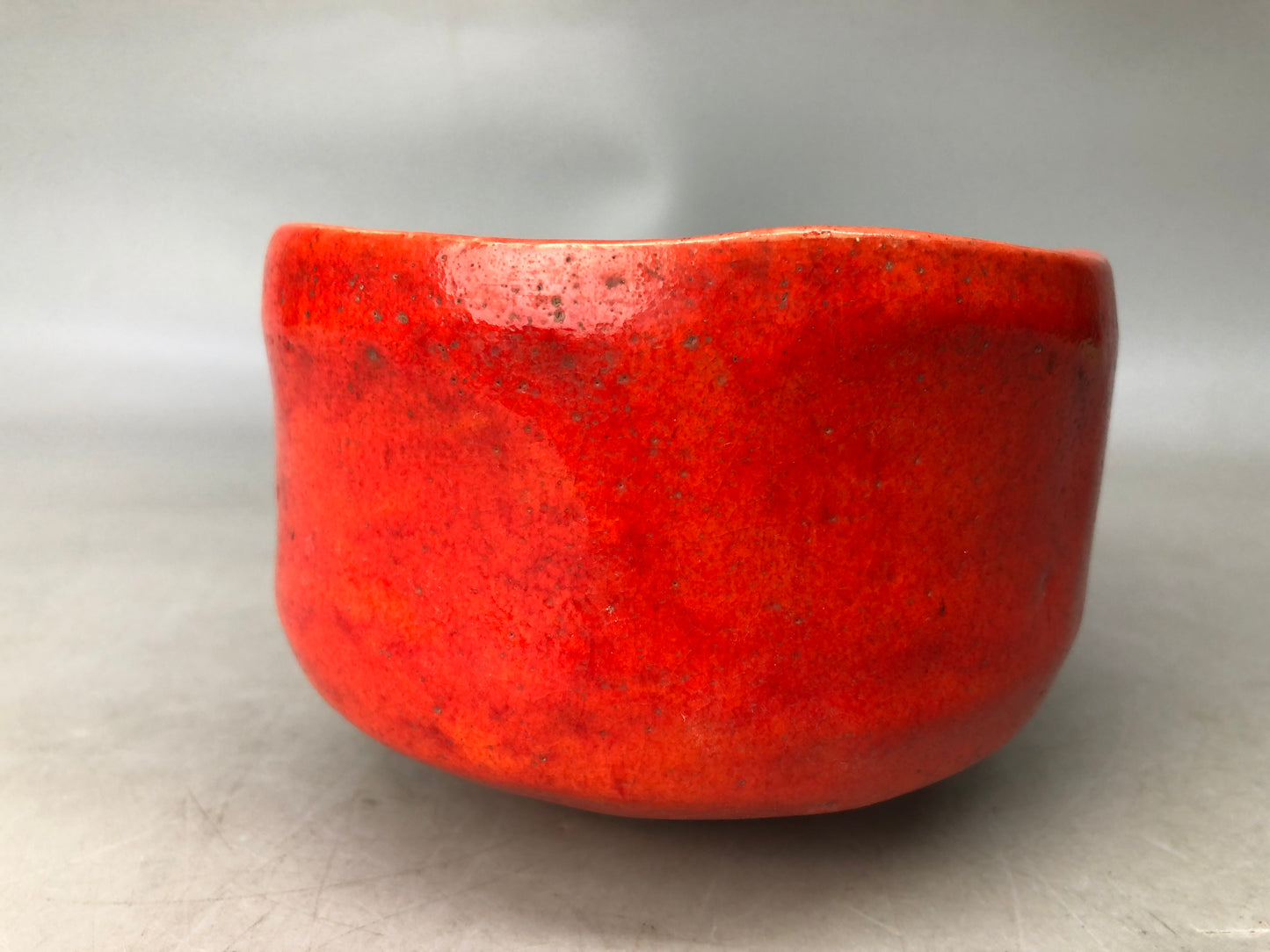 Y8040 CHAWAN Raku-ware red bowl signed Japan antique tea ceremony pottery cup