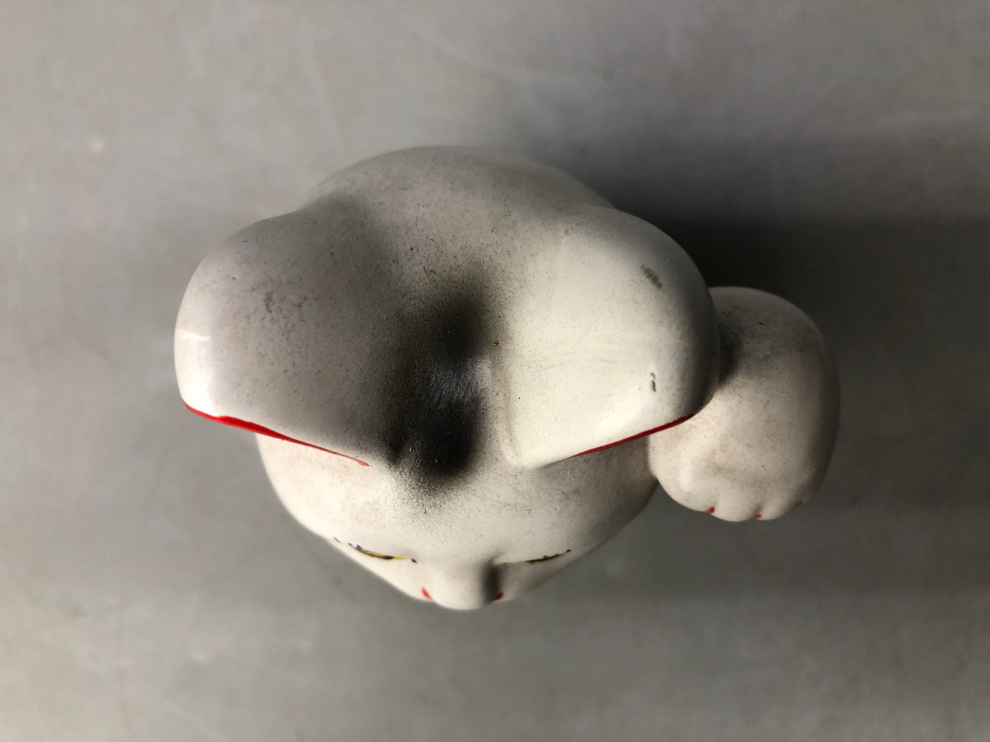 Y8099 OKIMONO Ceramic Lucky white cat figurine Japan antique interior figure