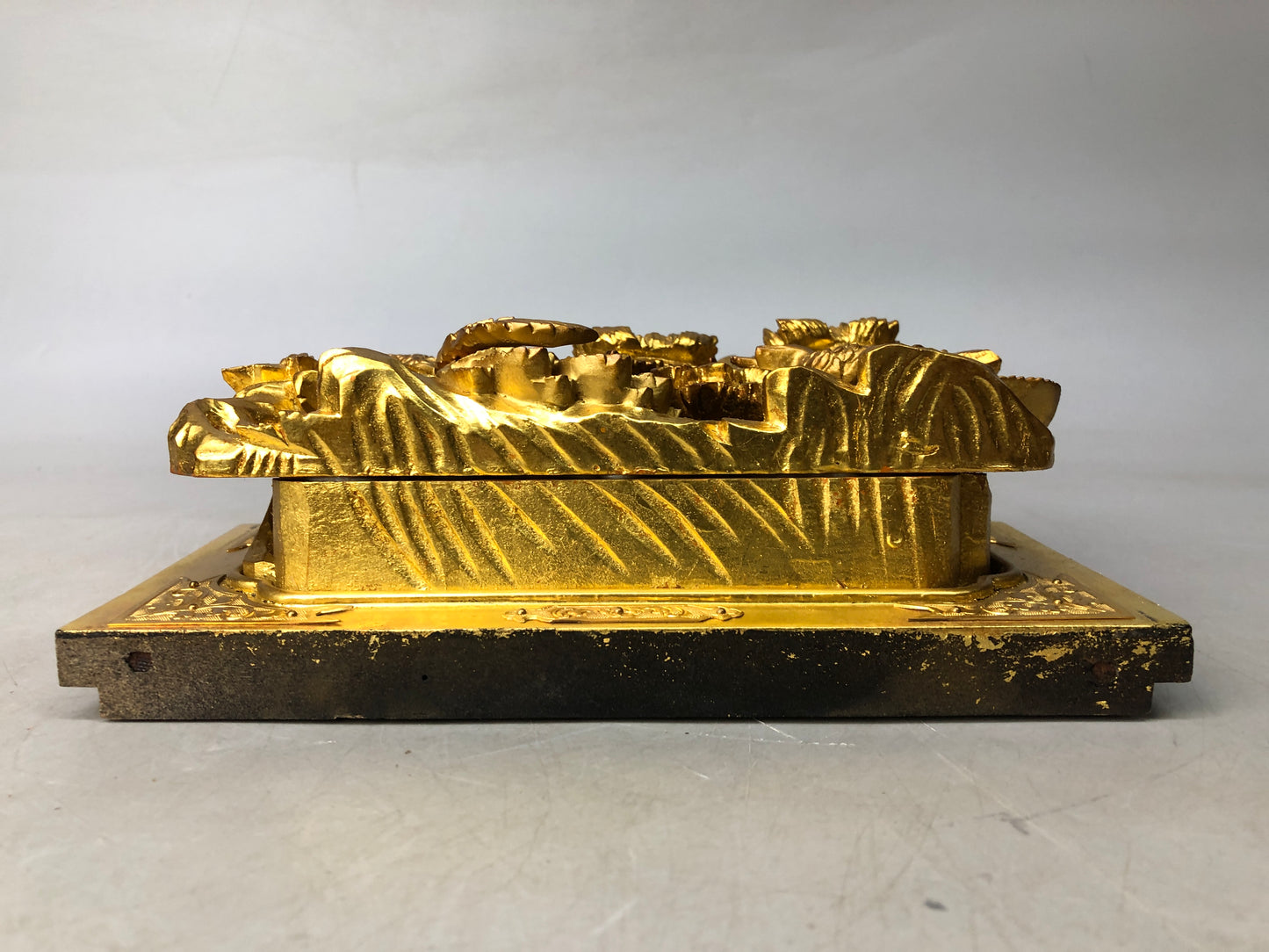 Y8182 Buddhist Altar wood carving gold leaf small Ranma transom Japan antique