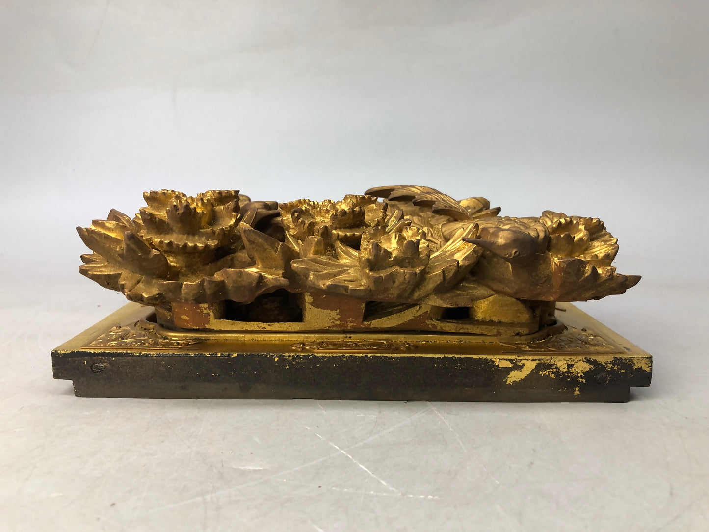 Y8182 Buddhist Altar wood carving gold leaf small Ranma transom Japan antique