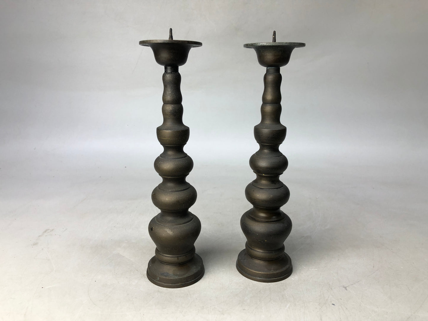 Y8187 Buddhist Altar copper Candlestick candle holder pair Japan antique decor