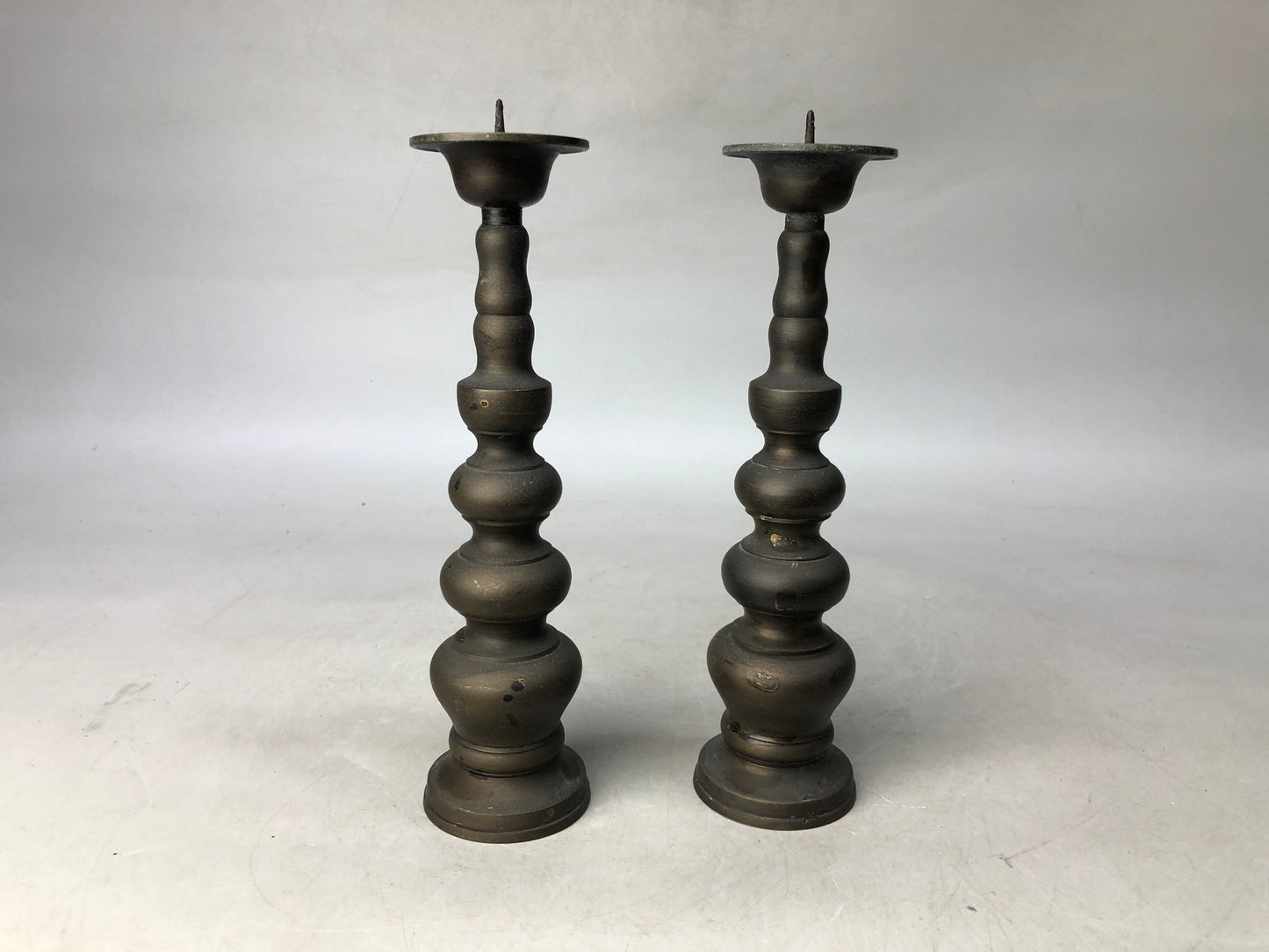 Y8187 Buddhist Altar copper Candlestick candle holder pair Japan antique decor