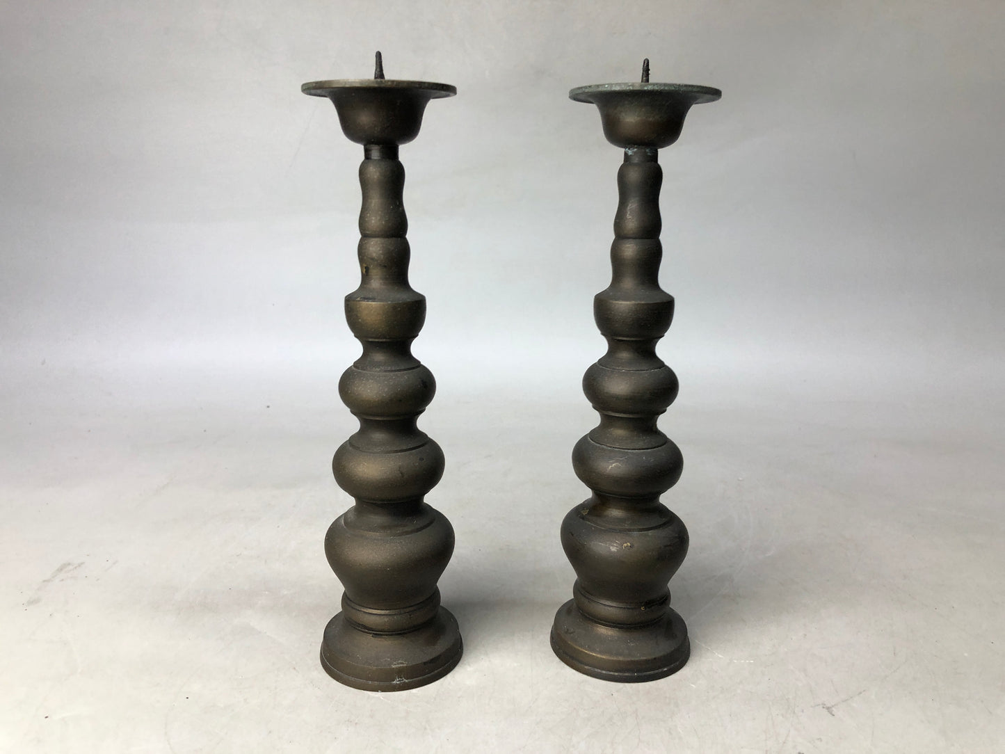 Y8187 Buddhist Altar copper Candlestick candle holder pair Japan antique decor