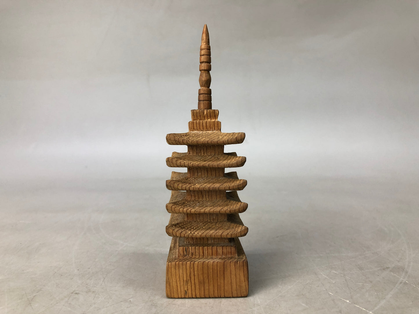 Y8211 OKIMONO small wooden Five-storied pagoda figurine Japan antique interior