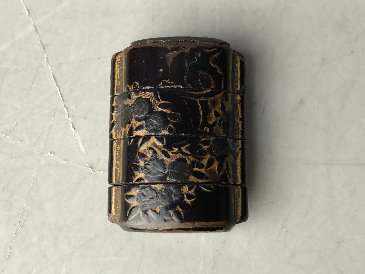 Y8217 SAGEMONO Miniature Inrou pill box Makie Japan antique traditional kimono