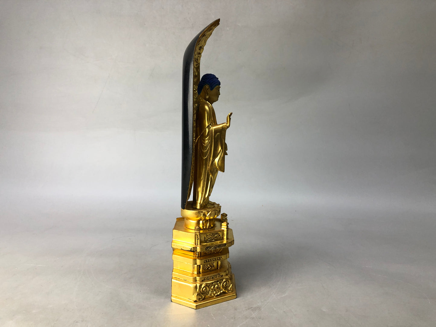 Y8241 STATUE Buddhist figure wood carving gold leaf Buddhism art Japan antique