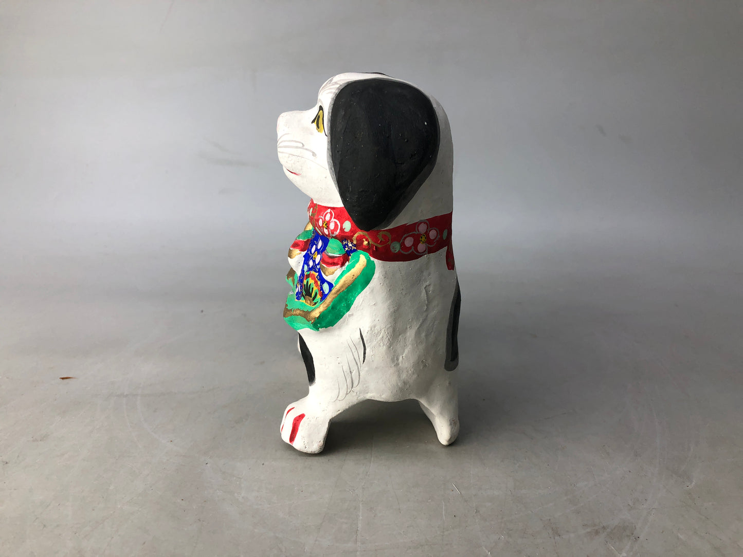 Y8281 OKIMONO ceramic Dog figurine clay doll figure Japan antique interior decor