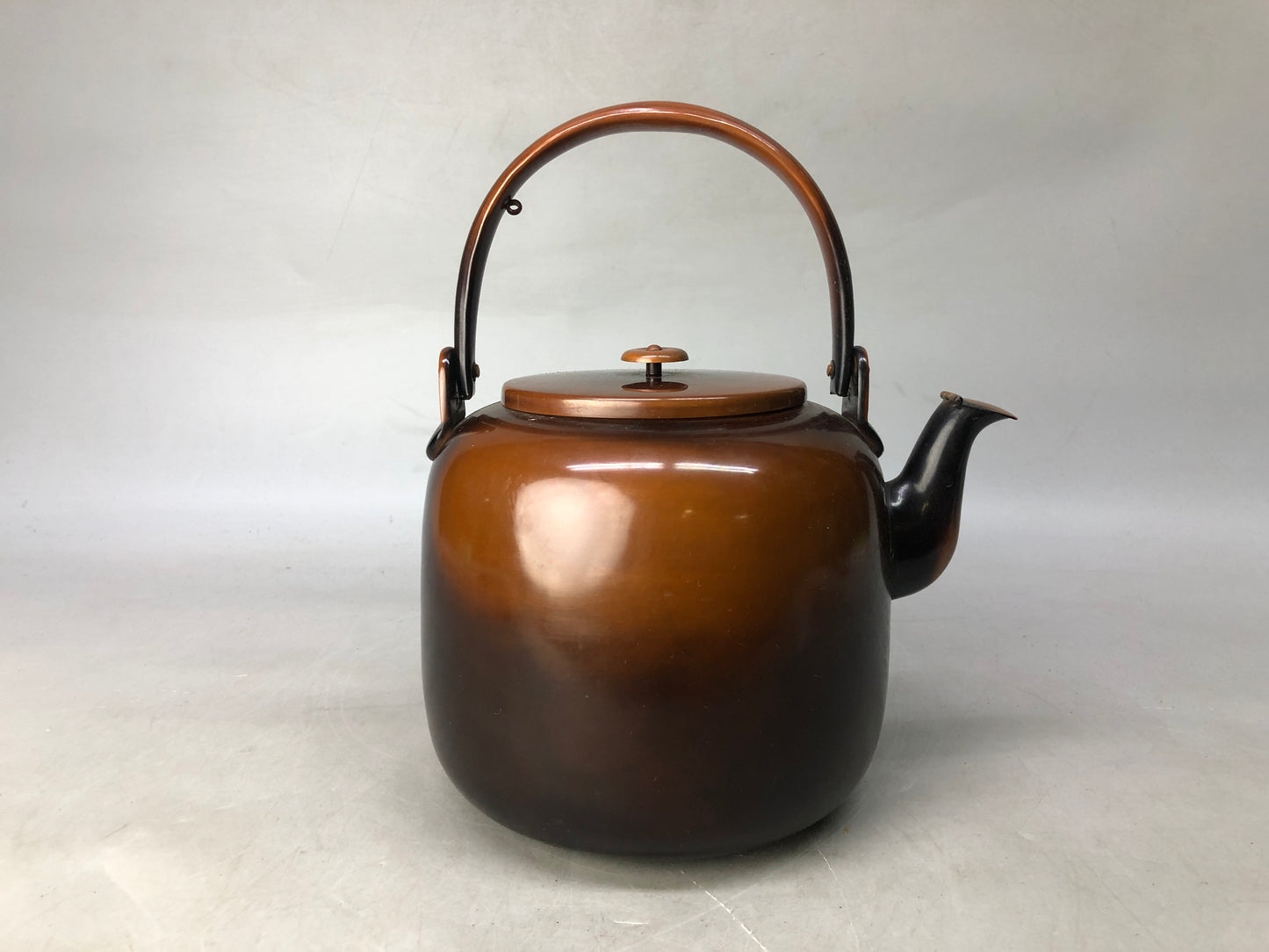 Y8284 KETTLE Copper tea pot signed box teapot Japan antique vintage kitchen