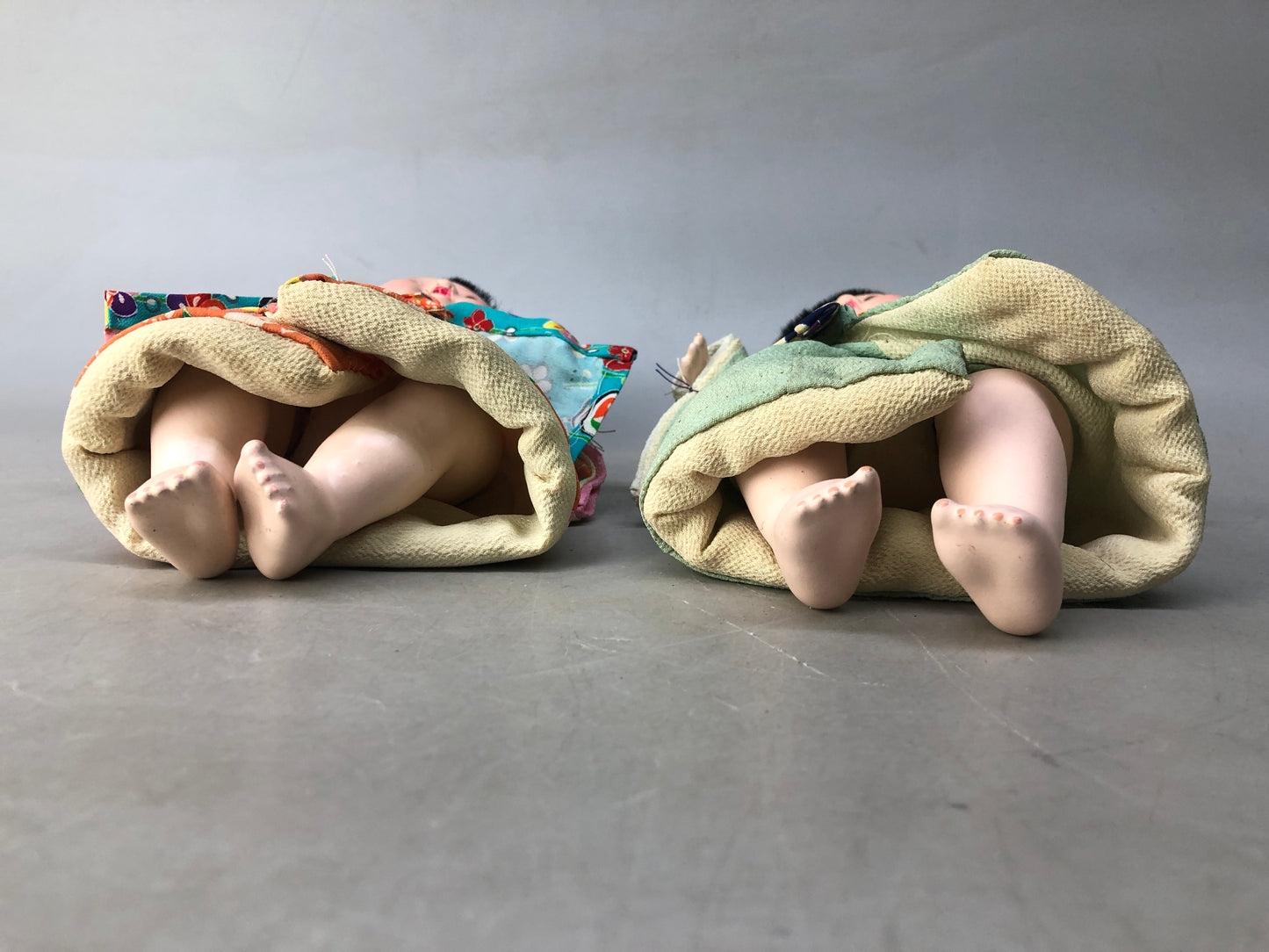 Y8376 NINGYO Ichimatsu crawling doll Boy 2 pieces Japan antique kimono figure