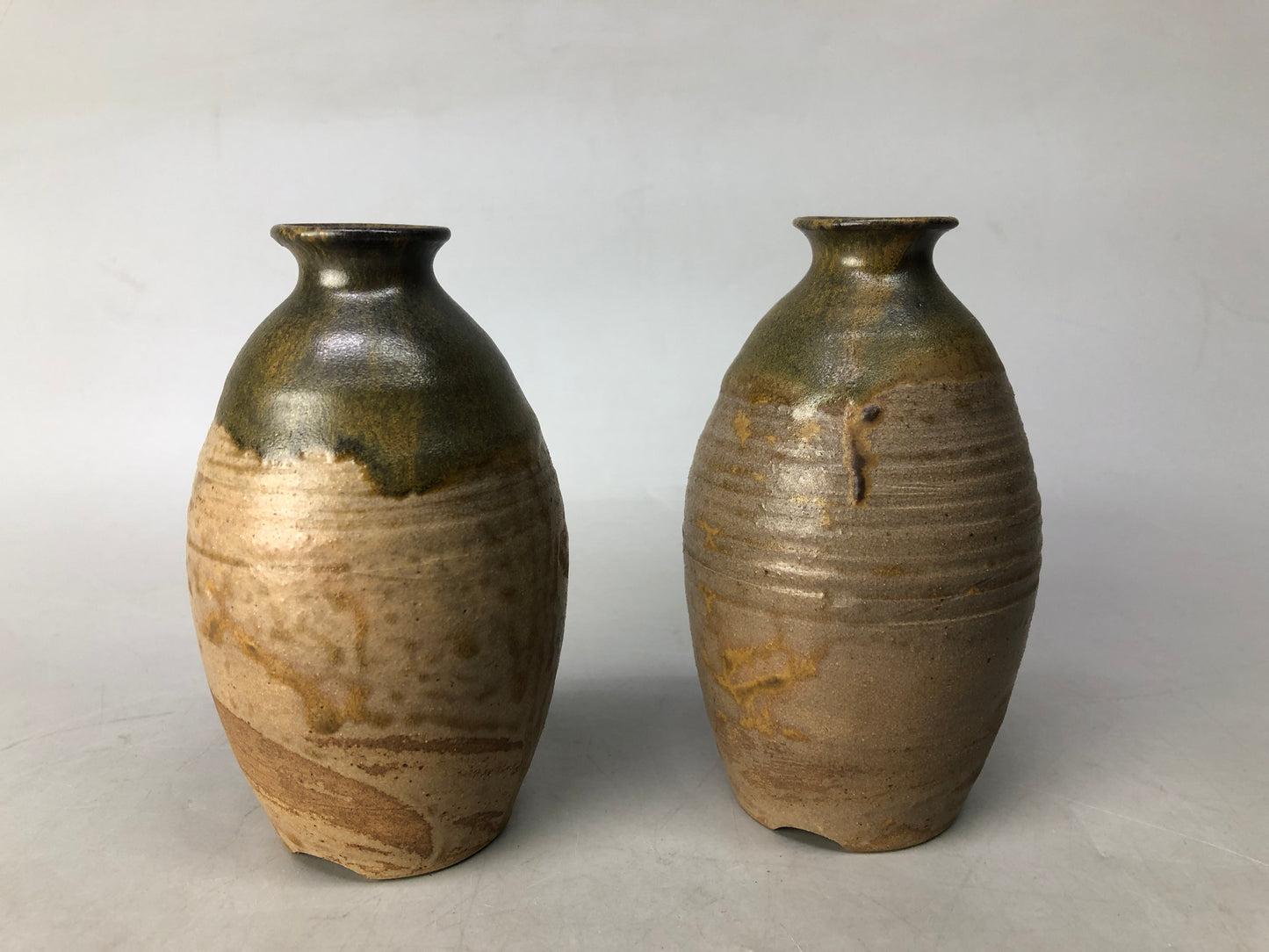 Y8461 CHOUSHI Oribe-ware Tokkuri Sake bottle set of 2 signed box Japan antique
