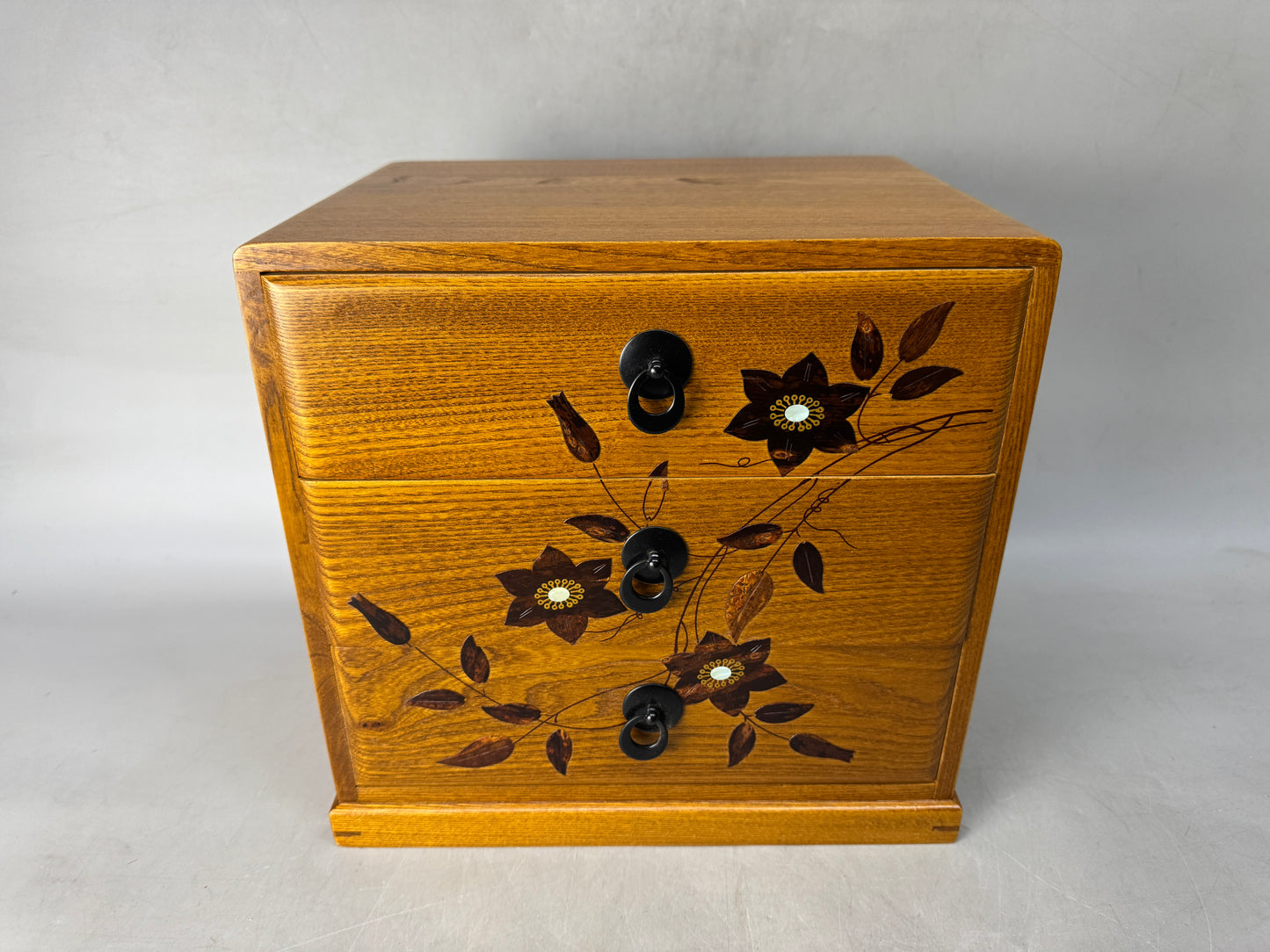 Y8657 TANSU Parquet small chest of drawers cherry blossoms Japan antique storage