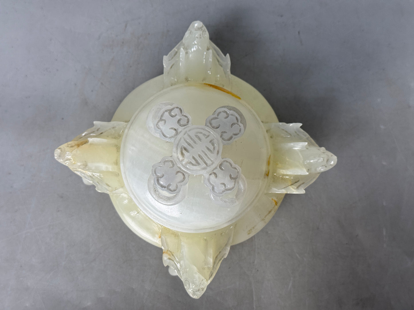 Y8784 KOURO White Jade China art antique fragrance incense burner aromatherapy