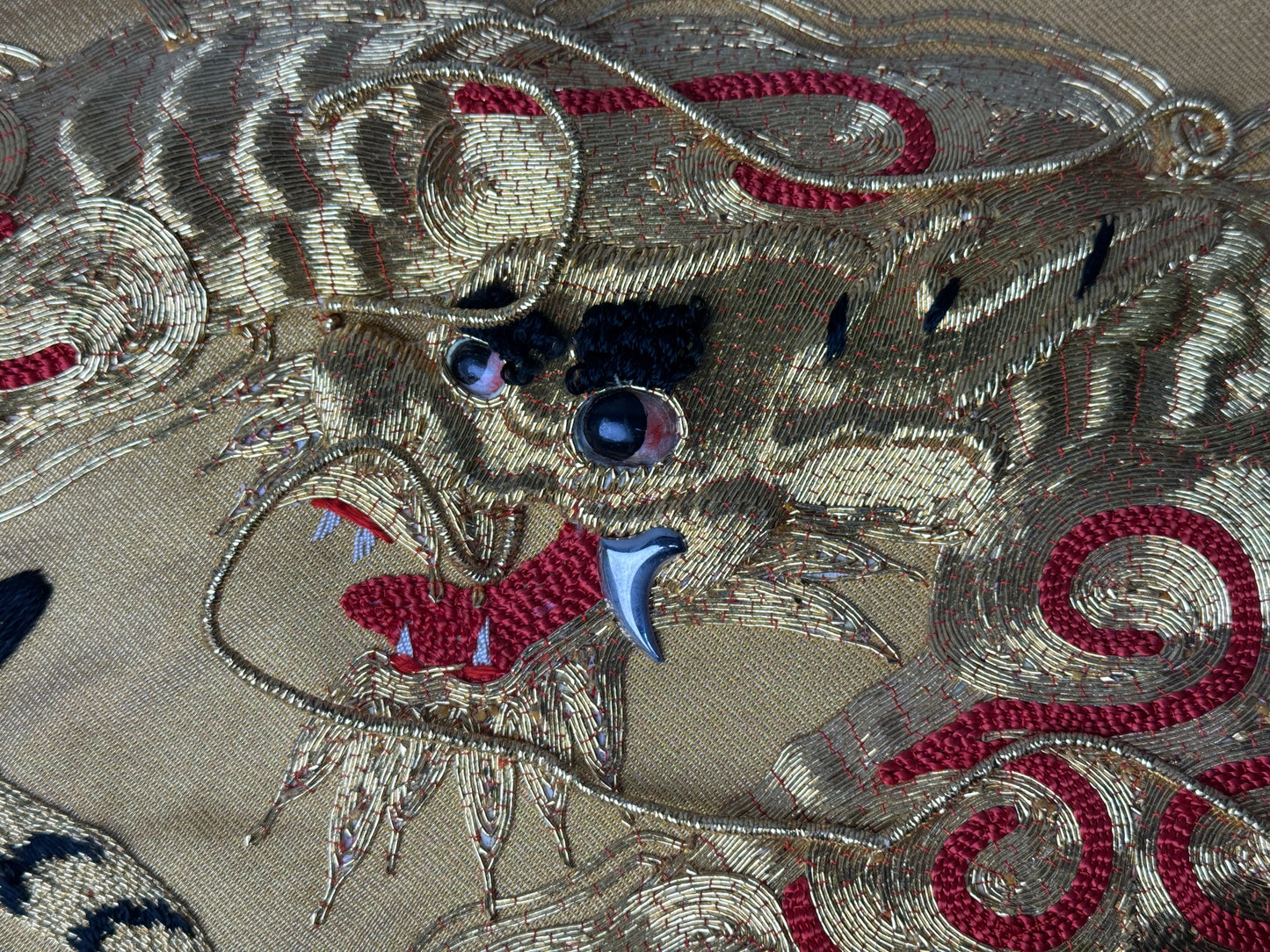 Y8801 Buddhist Altar Equipment Uchishiki Dragon Tiger Jewel Japan antique