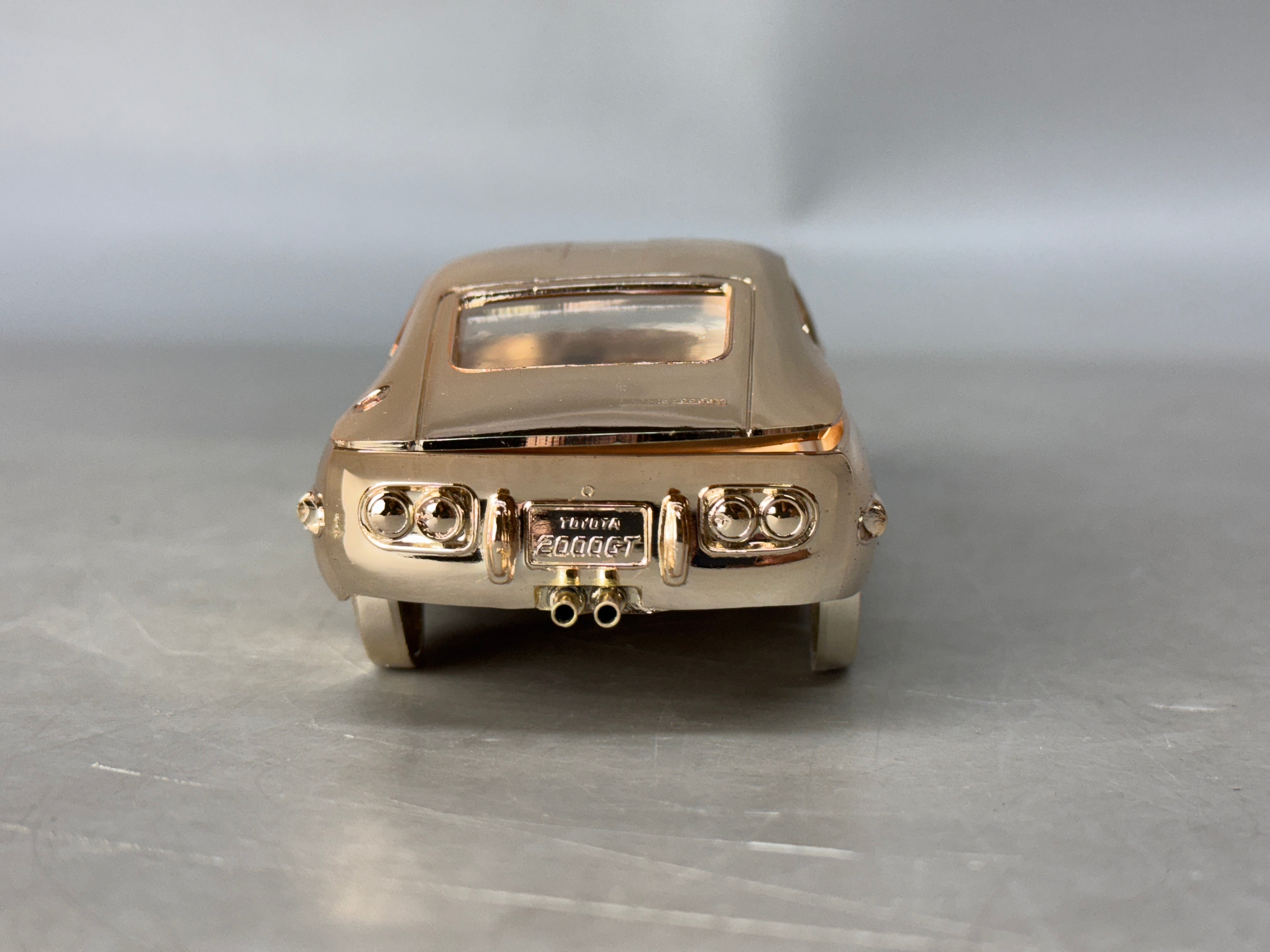 Y8809 OKIMONO Toyota 2000GT cigarette case miniature car box Japan