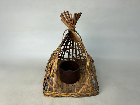 Y8876 Bamboo Woven Basket Flower vase Japan antique ikebana arrangement interior