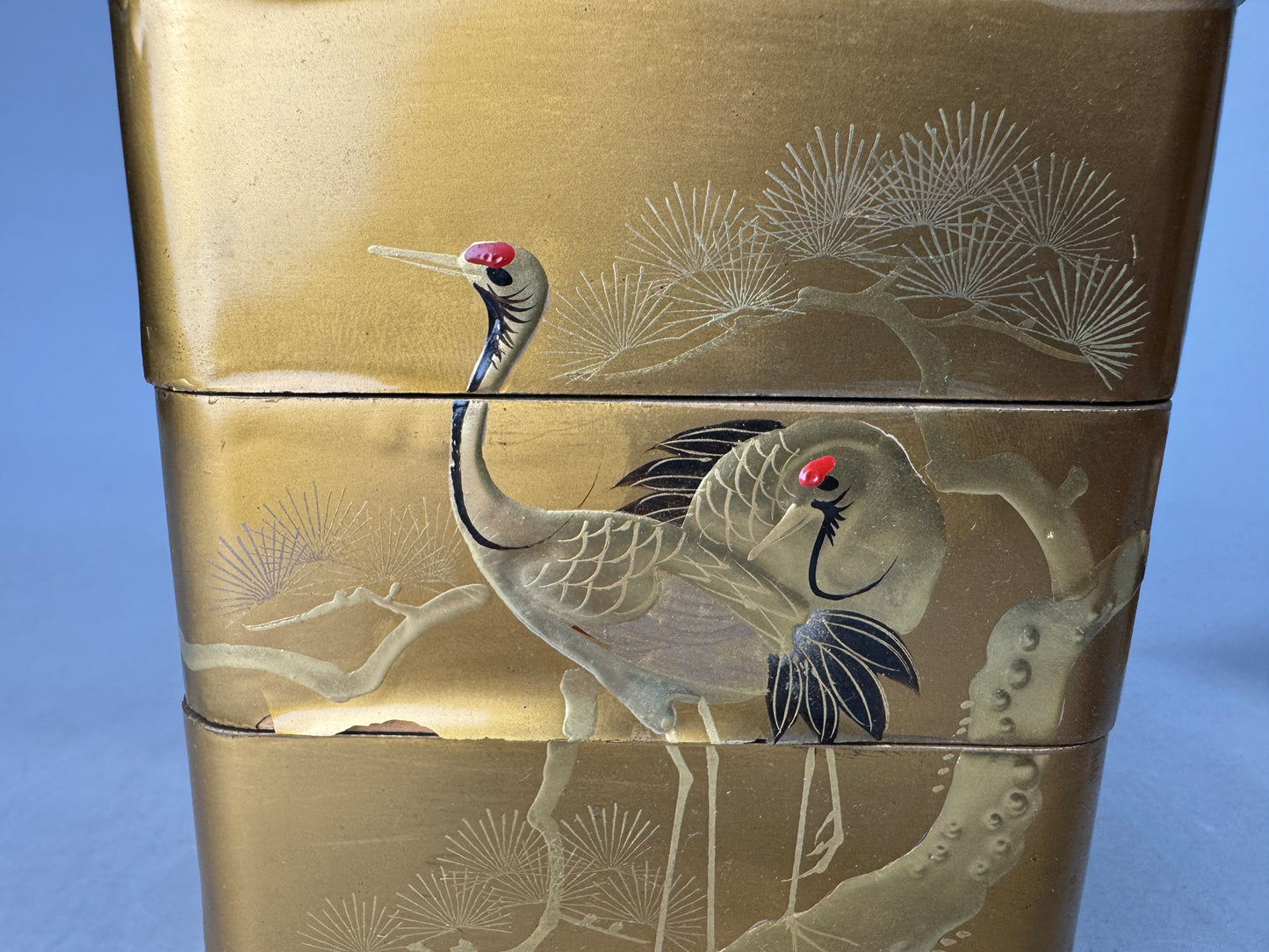 Y8932 HINA DOLL Doll's Festival Gold lacquer multi-tiered box Japan antique