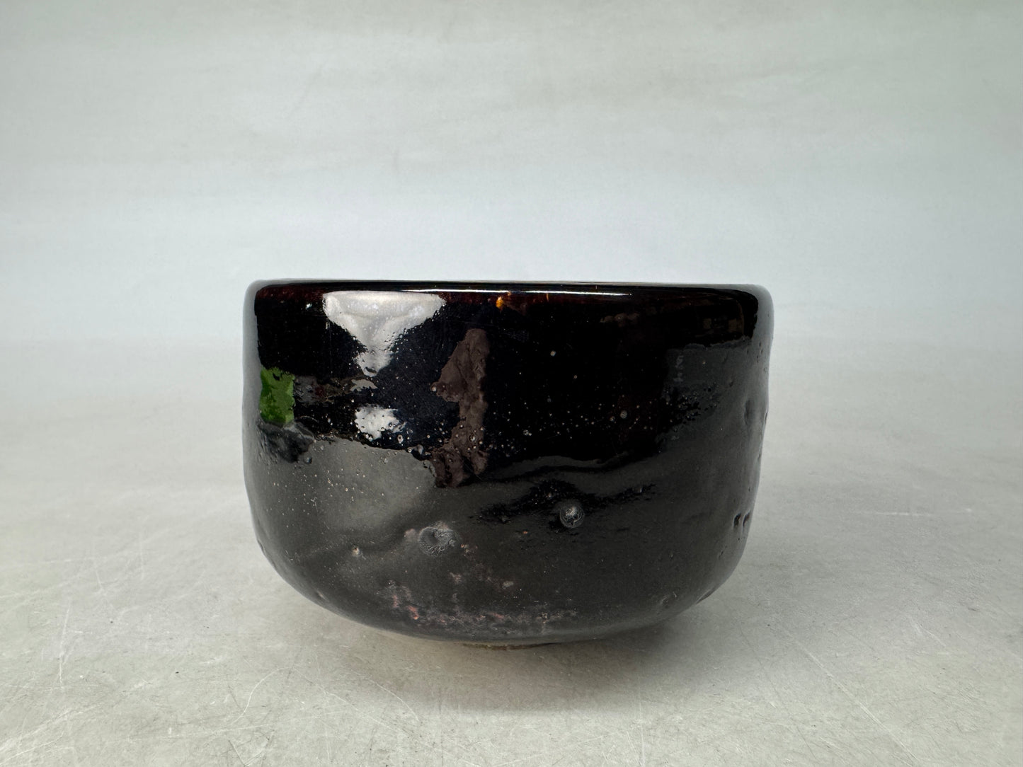 Y8951 CHAWAN Seto-ware Setoguro bowl signed Japan antique tea ceremony pottery