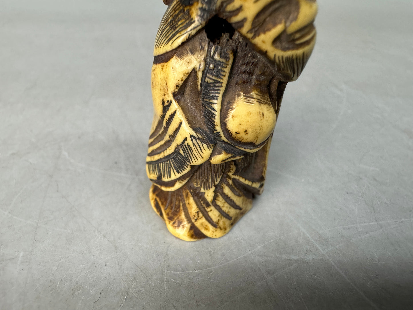 Y8970 NETSUKE Hermit deer antlers Japan antique kimono accessory fashion figure