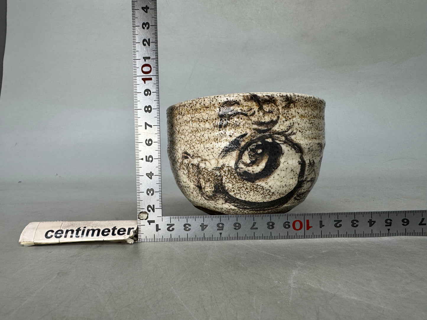 Y8981 CHAWAN Mino-ware bowl jewel signed Japan antique tea ceremony cup pottery