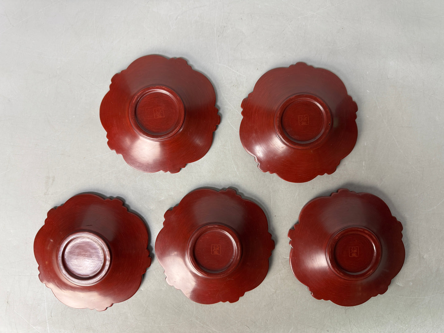 Y8993 DISH Kamakura carving Chataku coaster set of 5 signed Japan antique