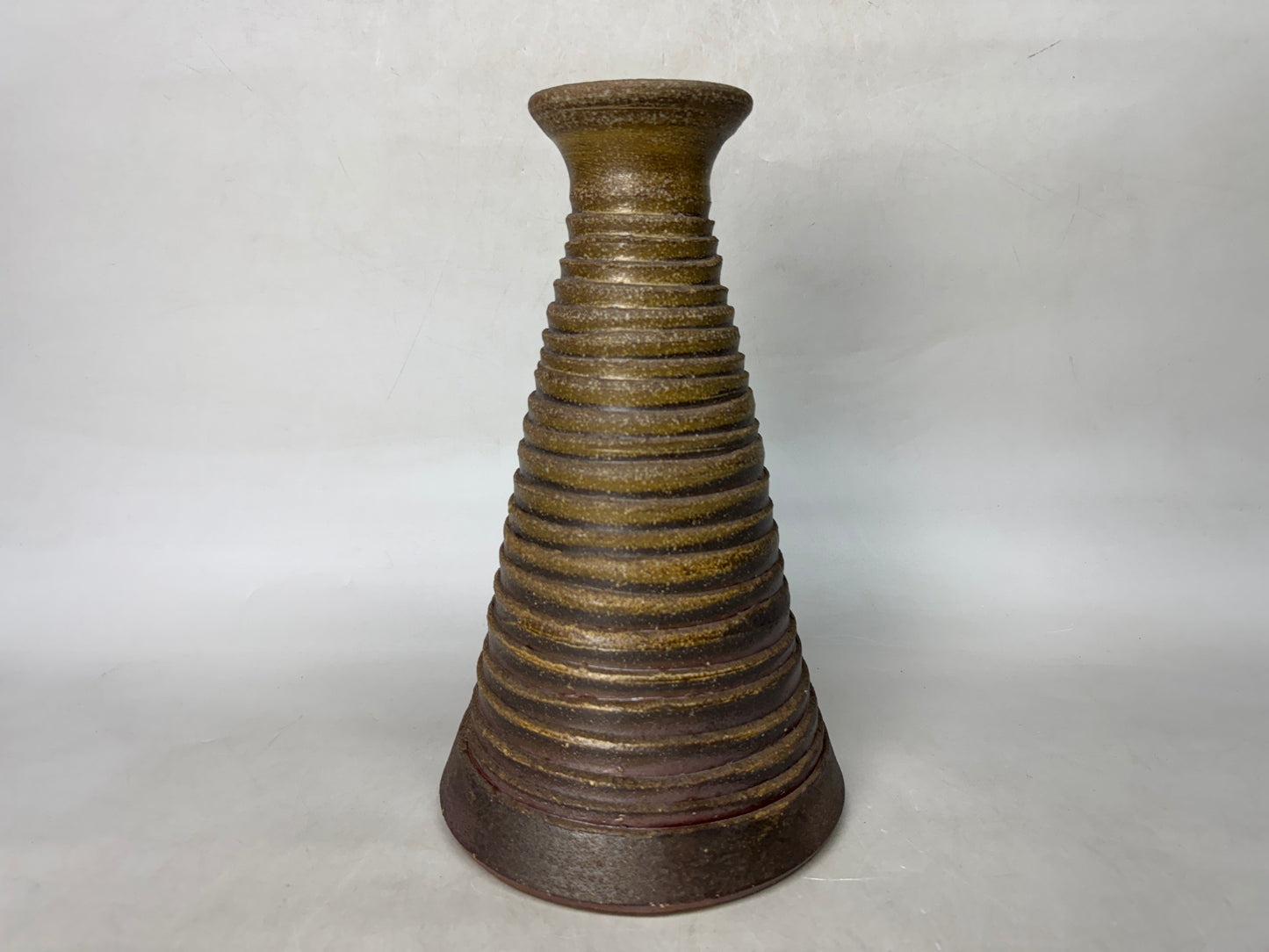 Y9008 FLOWER VASE Bizen-ware signed box Japan ikebana floral arrangement modern
