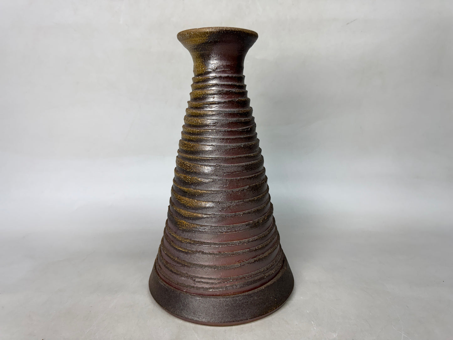 Y9008 FLOWER VASE Bizen-ware signed box Japan ikebana floral arrangement modern