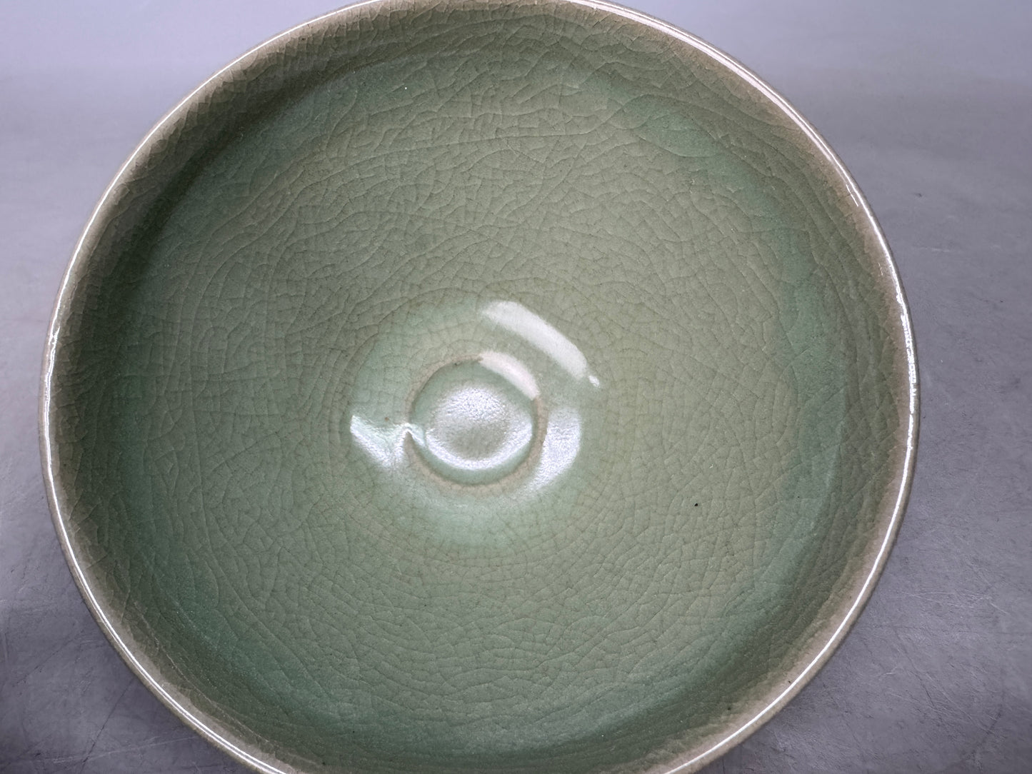 Y9012 CHAWAN Celadon Tenmoku bowl signed semi-relief Japan antique tea ceremony