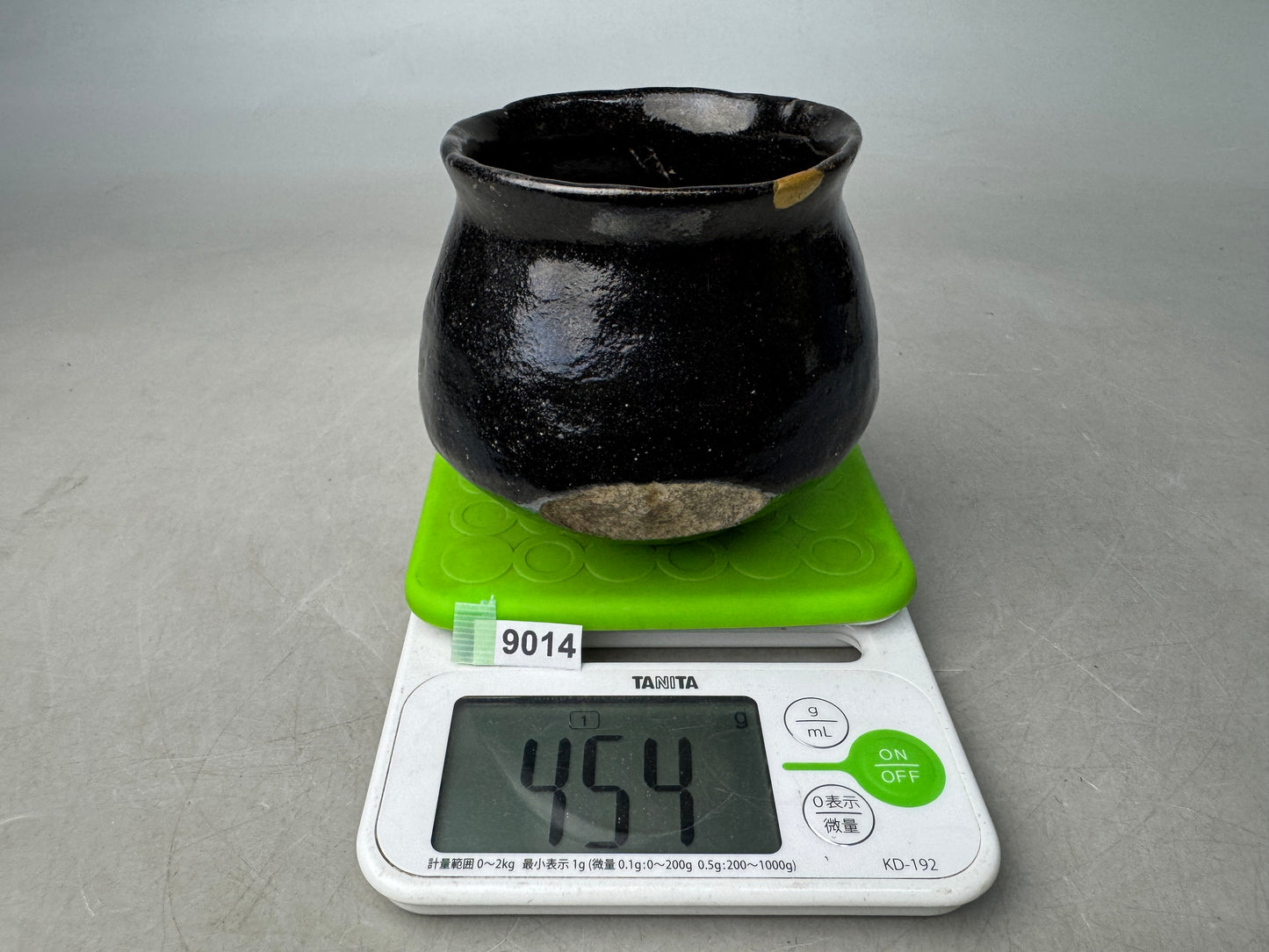 Y9014 CHAWAN Raku-ware tube bowl kintsugi deformed Japan antique tea ceremony