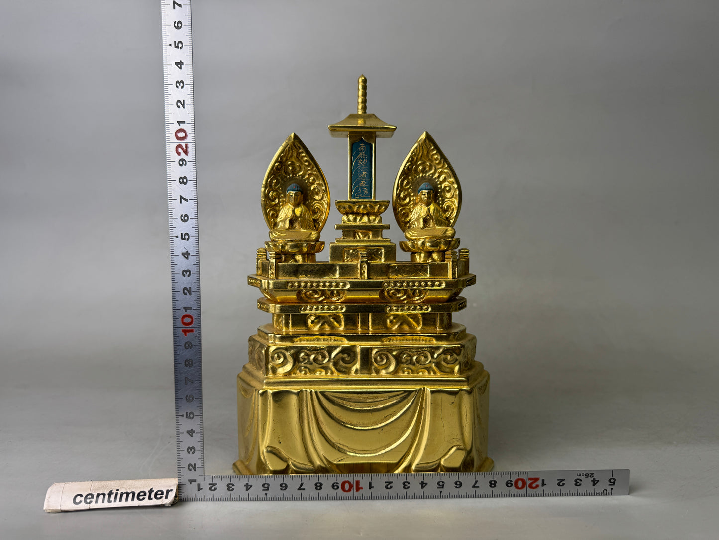 Y9017 OKIMONO Buddhist figurine Nichiren sect gold leaf Japan antique interior