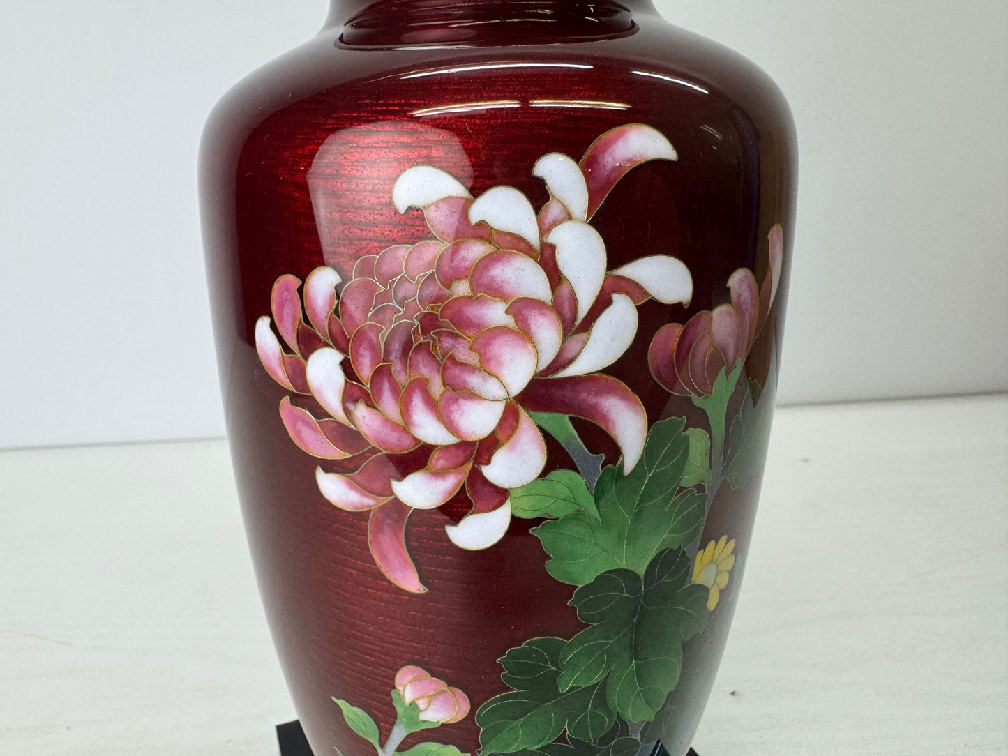 Y9100 FLOWER VASE Cloisonne Red signed box Japan ikebana floral arrangement