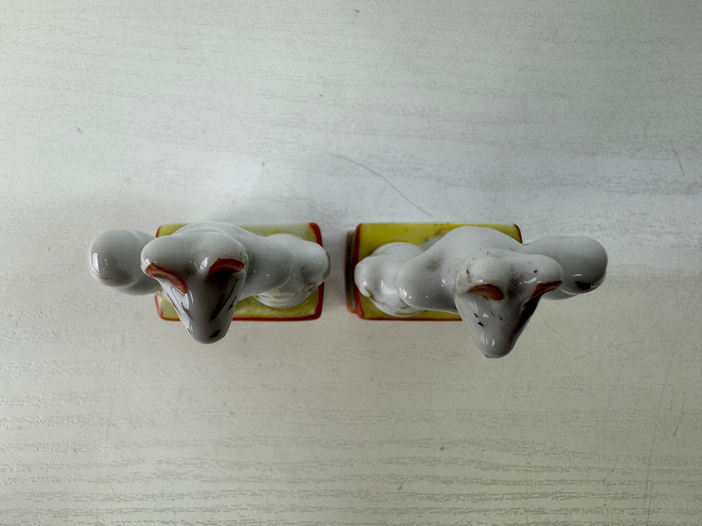 Y9109 OKIMONO Ceramic small Inari Fox figurine Buddhist art Japan antique decor