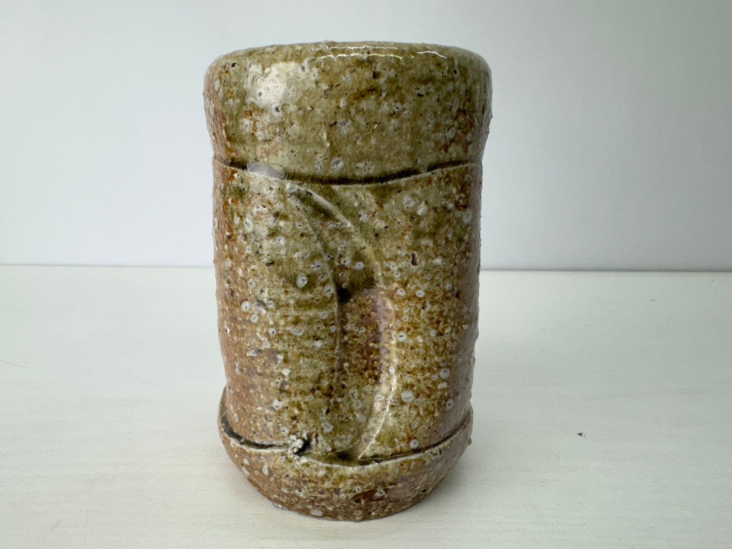Y9111 FLOWER VASE Shigaraki-ware hanging pot Japan ikebana floral arrangement