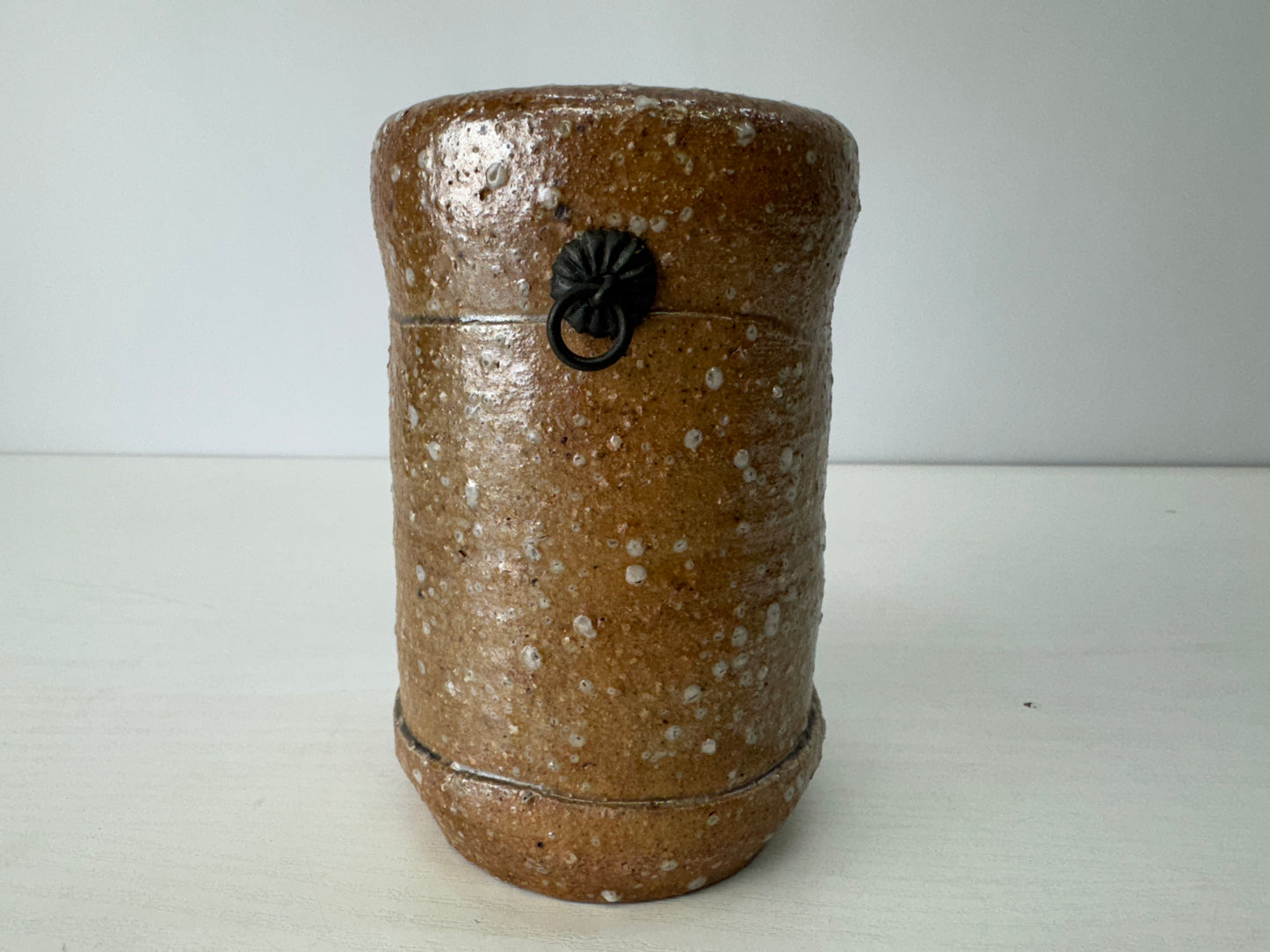 Y9111 FLOWER VASE Shigaraki-ware hanging pot Japan ikebana floral arrangement